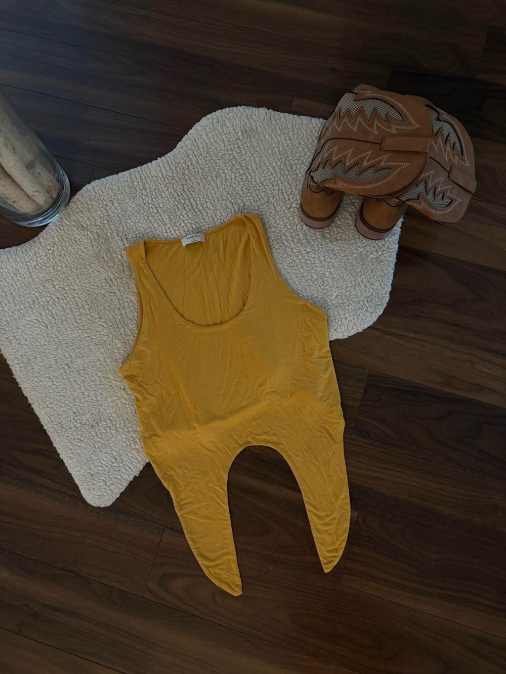 🤎BABATON MUSTARD YELLOW TIE-FRONT TANK TOP